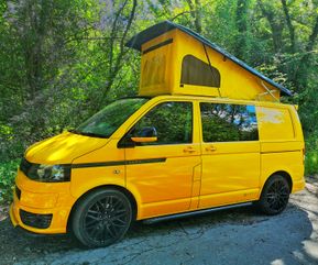 Yellow T5/T6 Elevating pop-top roof