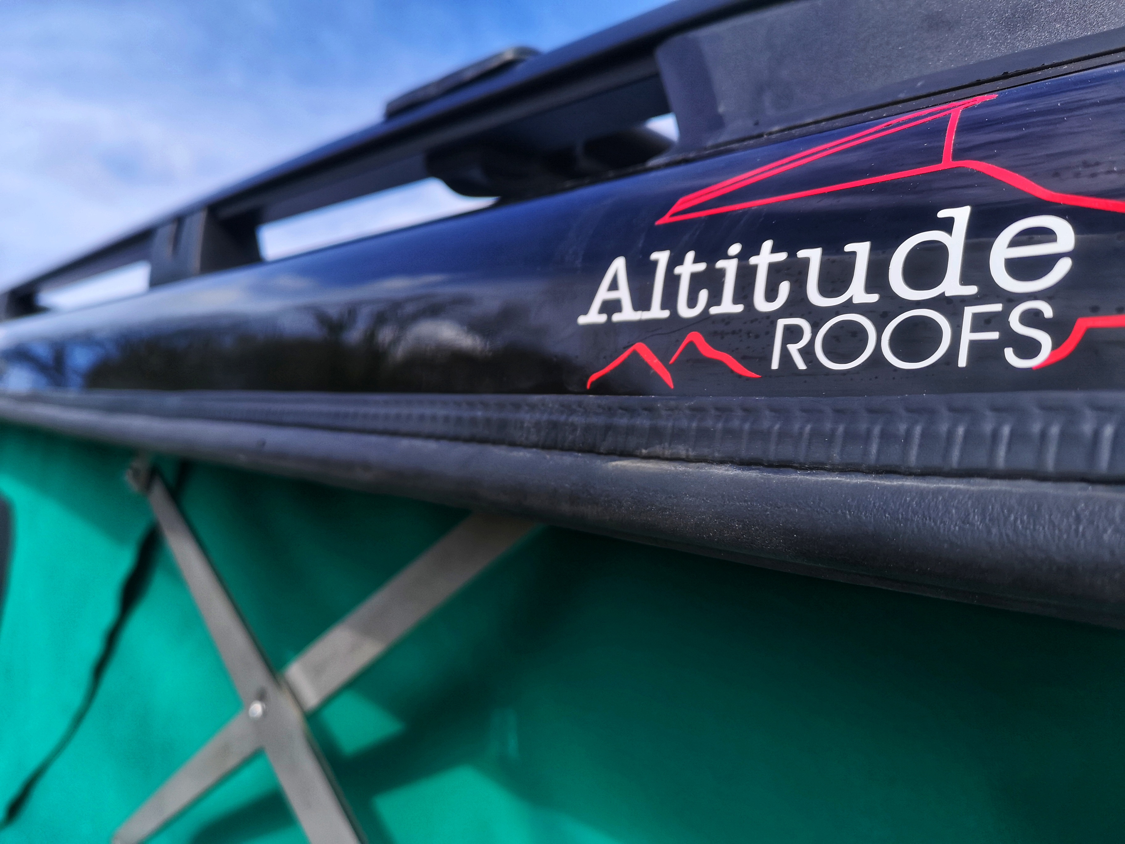 Altitude elevating roofs